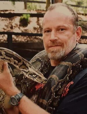 Scott Johnson | The Funnel Web Hunter and Expert Mygalomorph Advisor to Critterpedia